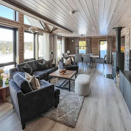 4 Bedroom Stunning In * Svingvoll